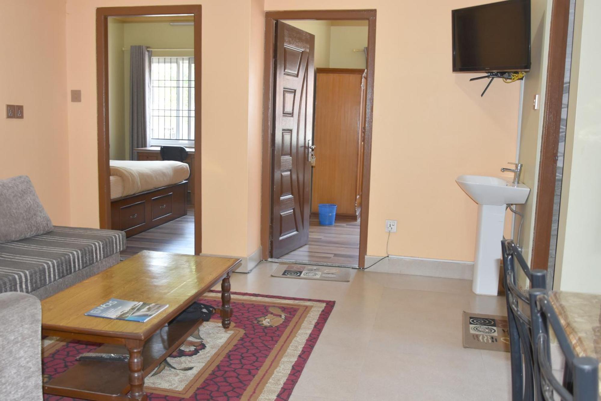 Shine Homestay Famille Francophone - Shine Home And Apartment Katmandú Exterior foto
