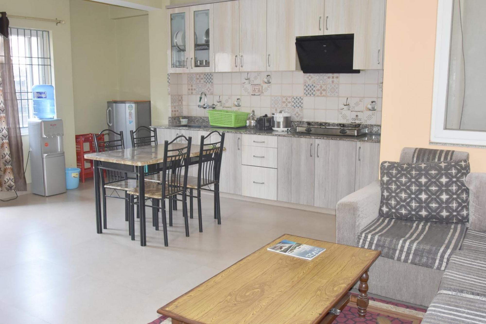 Shine Homestay Famille Francophone - Shine Home And Apartment Katmandú Exterior foto